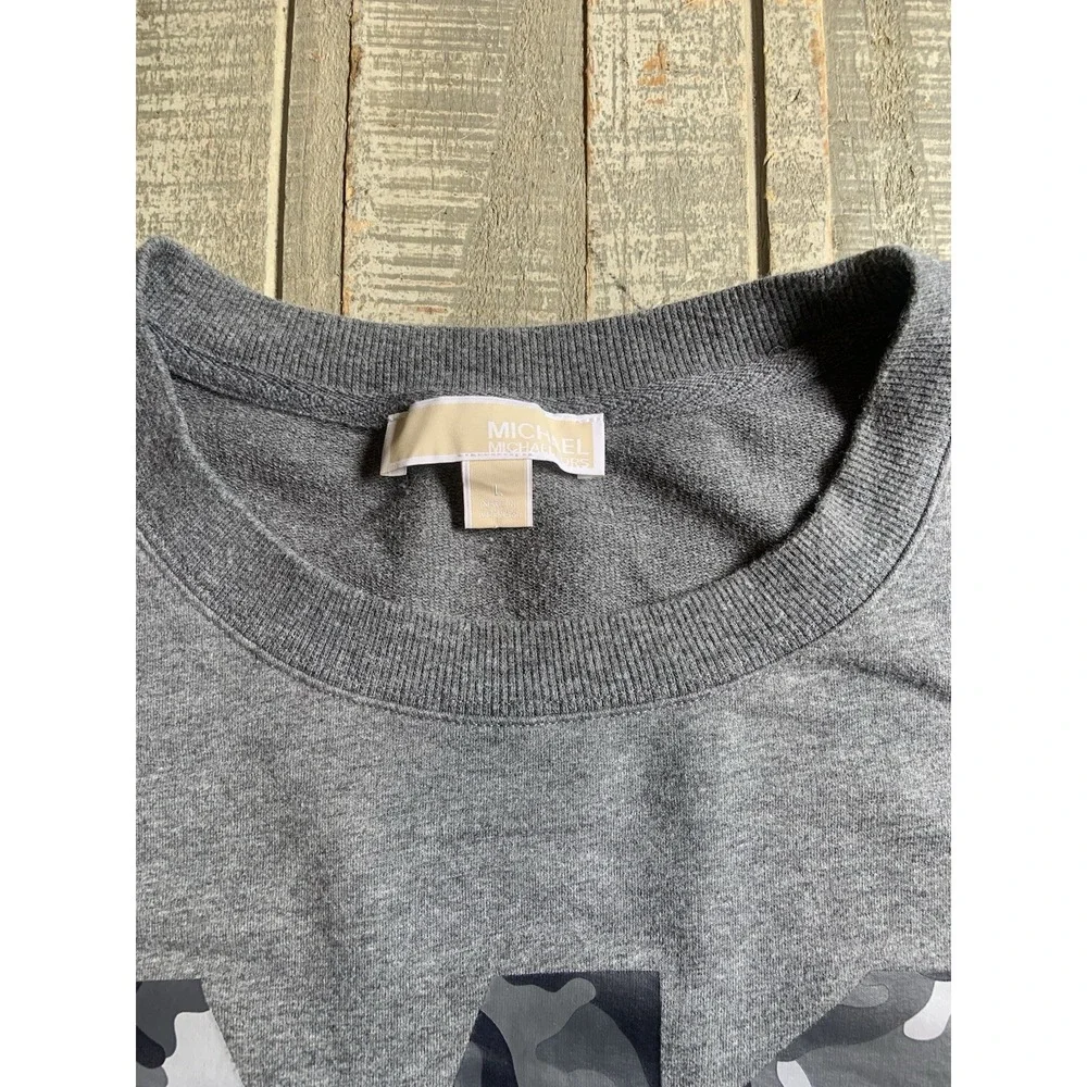 Michael Kors Women's Gray Camouflage Logo Pullover Sweatshirt Size L‎ Large